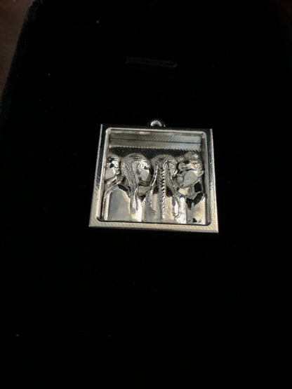 Braids 2 Freedom Charm